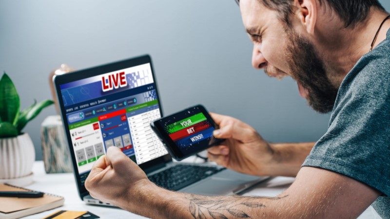 Football betting is a game that attracts many participants