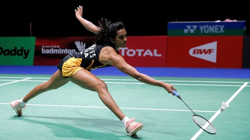 Understand the rules of the game and how to play badminton