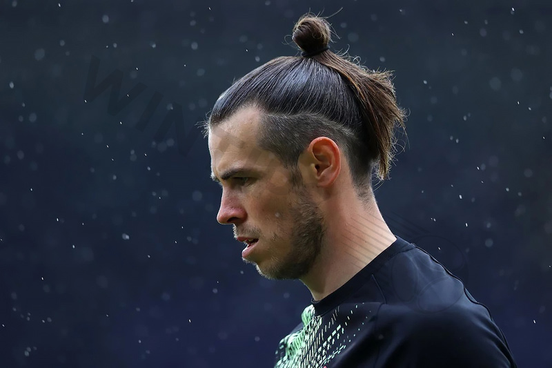 10 the most soccer players with long hair ever