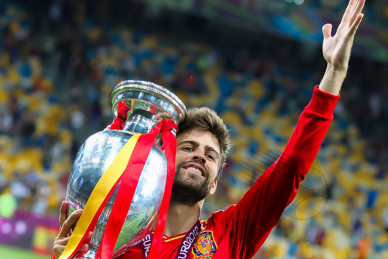 Midfielder G. P is also a player who has won many trophies