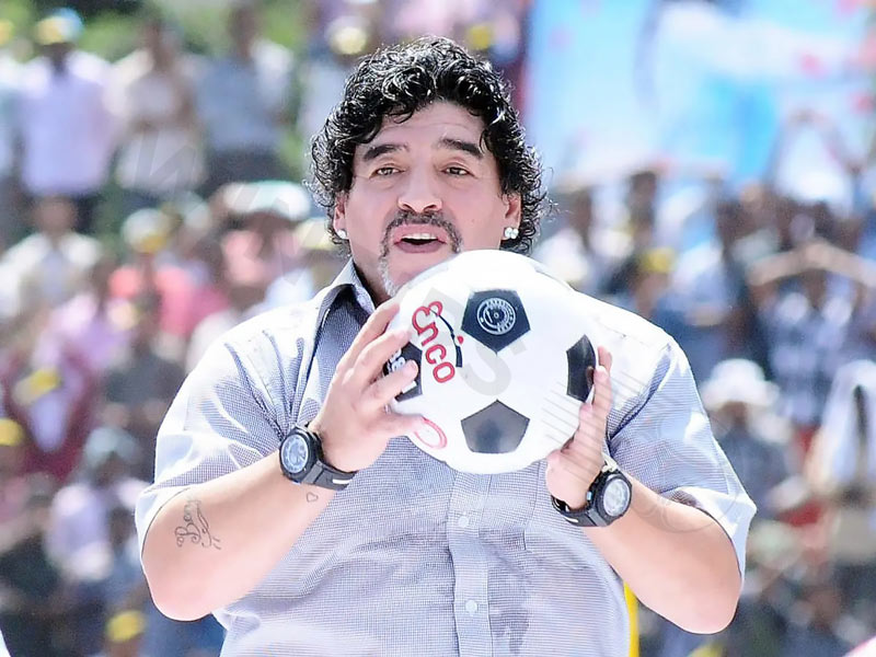 The legendary Armando Maradona is also such an unfortunate case