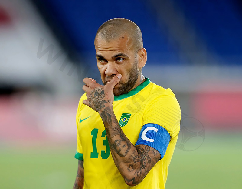 Very talented but also very handicapped, it was Dani Alves